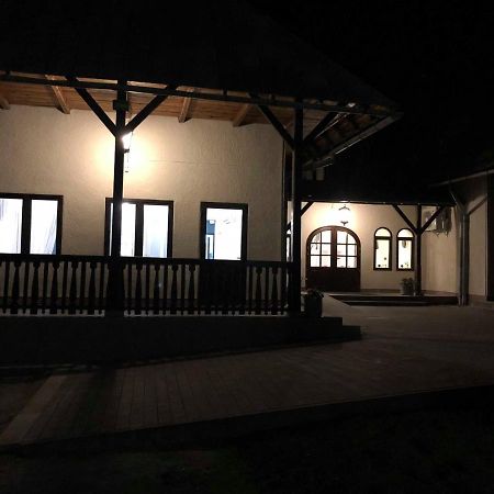 Zajazd Podzamcze Olkusz Exterior photo